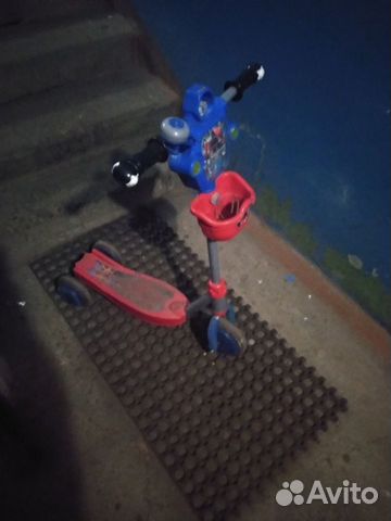 Самокат трехколесный