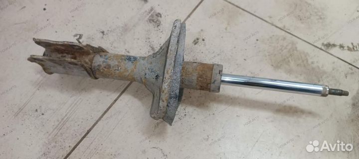 Амортизатор передний левый Mitsubishi Lancer 9