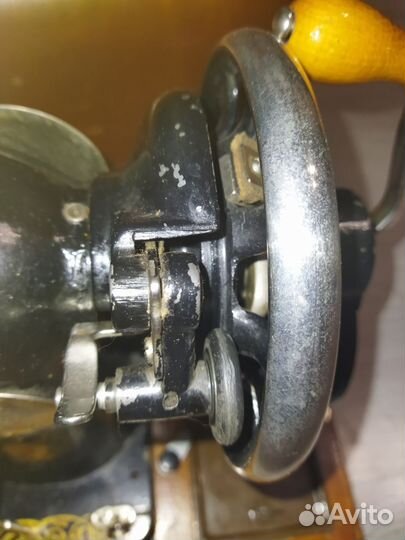 Швейная машина пмз Им. Калинина, ручная