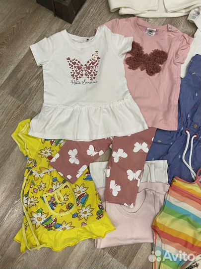 Пакет одежды на девочку на 2 года