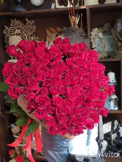 Большой букет роз 101 201 доставка Динская