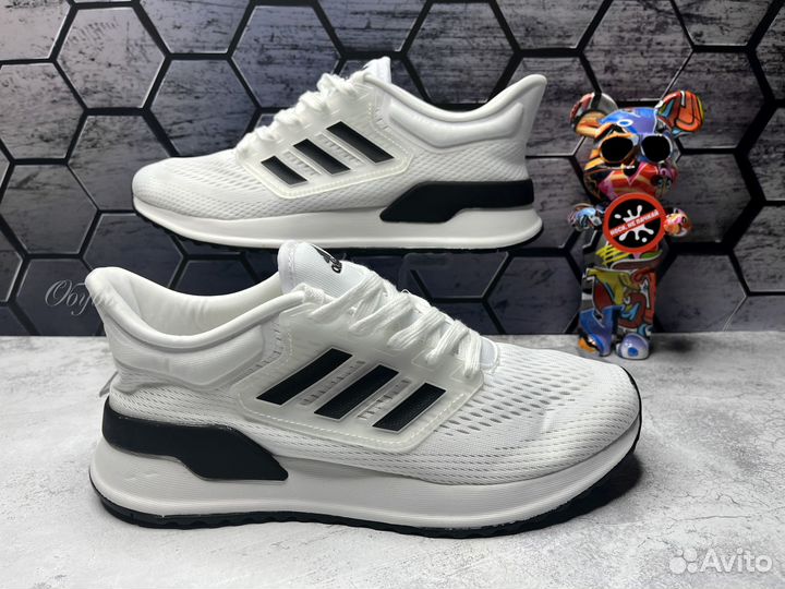 Кроссовки Adidas supernova бел