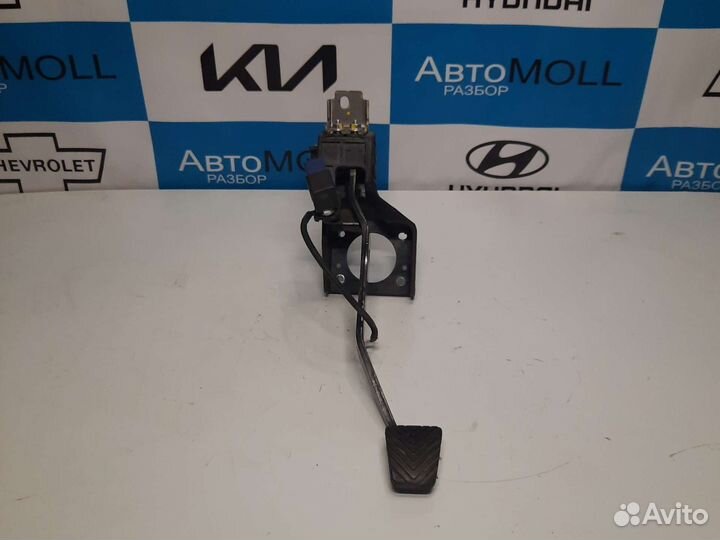Педаль тормоза Хендай i30 1 FD
