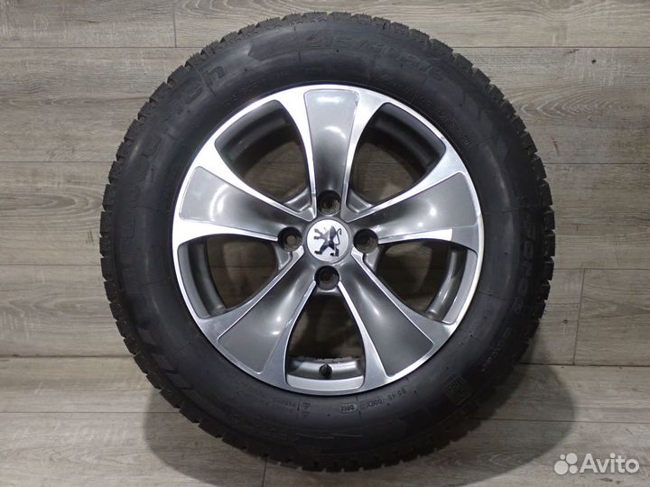 Комплект оригинальных колес R16 Peugeot 3008