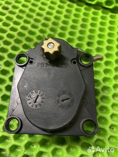 Моторчик заслонки отопителя Opel Vectra