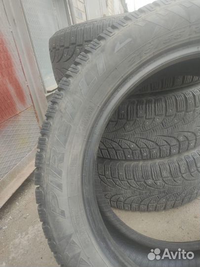 Pirelli Winter Carving Edge 215/55 R17 98T