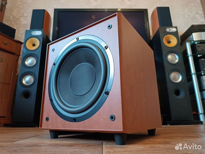 Активный сабвуфер Wharfedale Diamond SW150