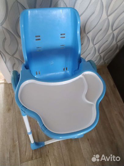 Детский стульчик для кормления