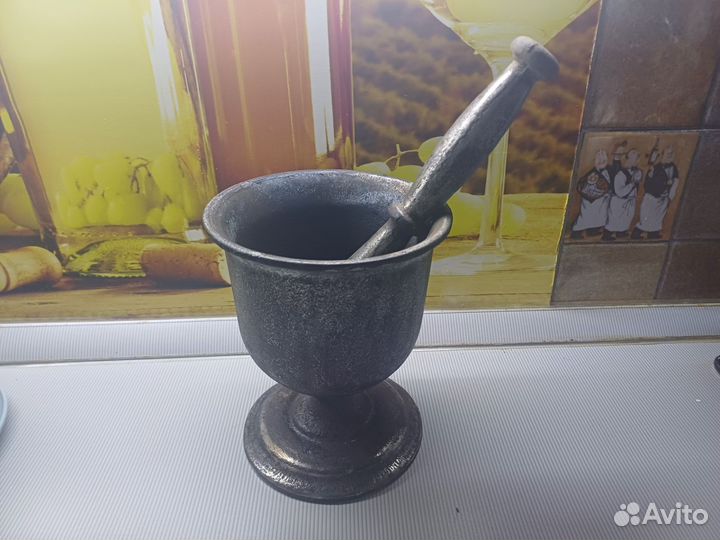 Ступка с пестиком чугунные