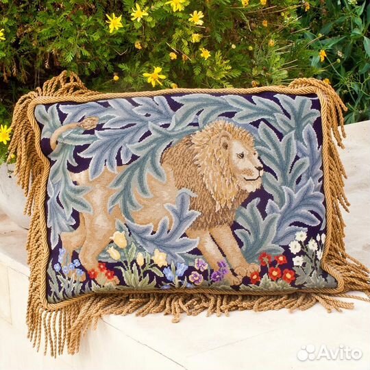 Схемы вышивки крестом William Morris