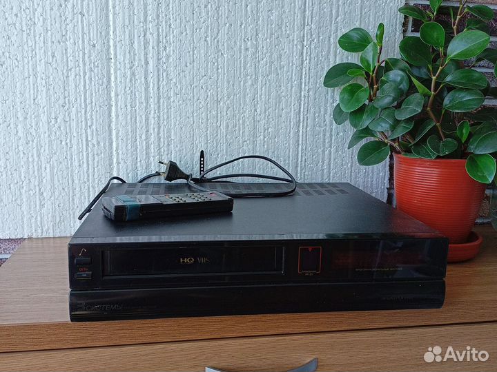 Видеомагнитофон электроника вмц 8220