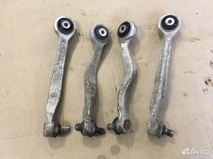 Рычаг передний верхний Audi A4 B6 (4409)