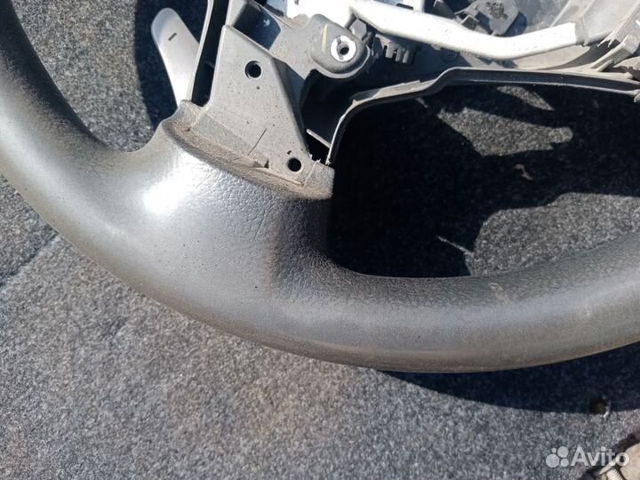 Руль на Тойота Королла Е15/ 2009 год