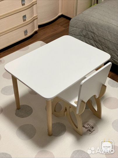 Детский стол и стул новый белый