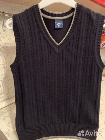 Школьная форма Жилет темно синий р134