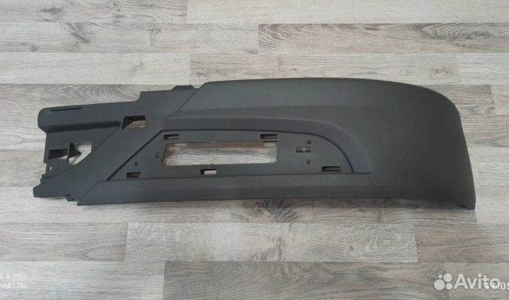 Нижняя обвязка бампера левая (