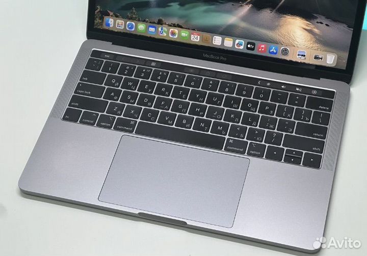 MacBook Pro 13 (2019) touch bar