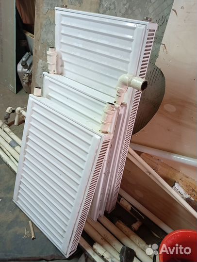 Радиатор отопления стальной панельный бу