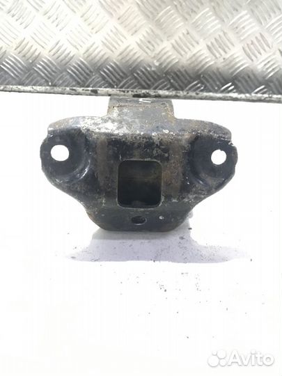 Опора двигателя передняя Kia Ceed 1