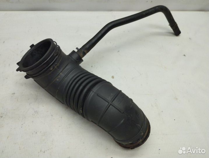 Патрубок воздушного фильтра Hyundai Solaris седан