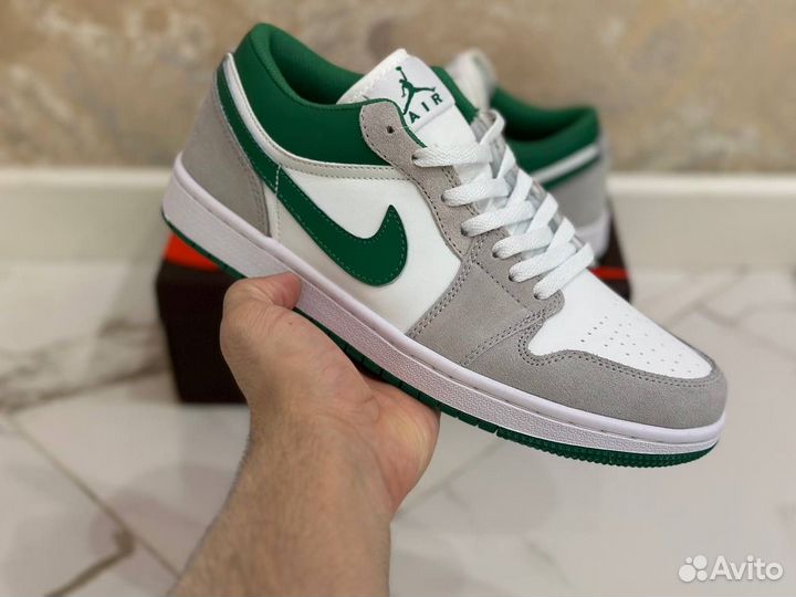 Кроссовки Nike Air Jordan 1 серые