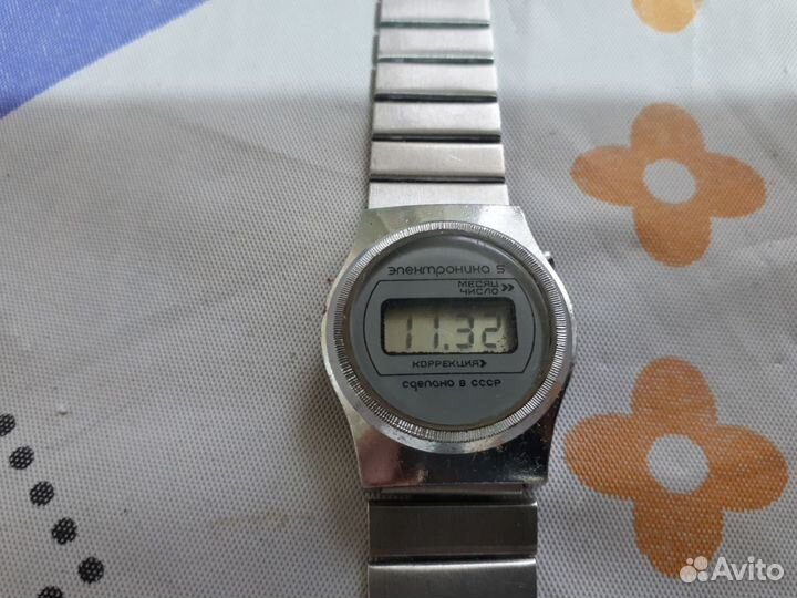 Часы электроника 5 СССР
