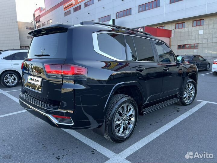 Toyota Land Cruiser 3.3 AT, 2022, 4 500 км