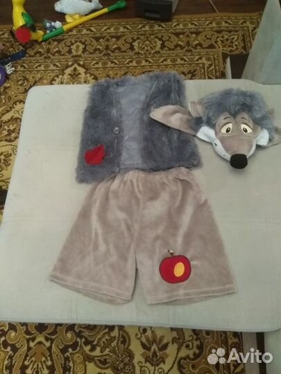 Прокат Новогодние костюмы и платья для девочек