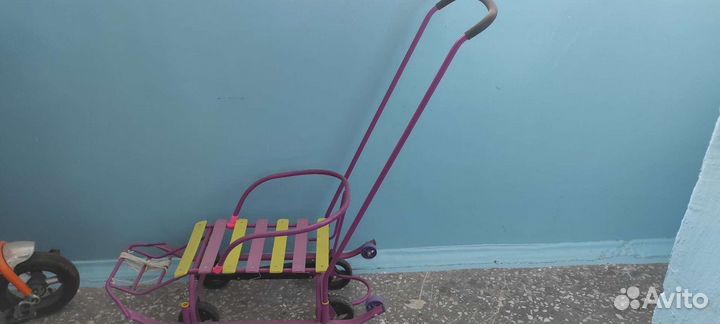 Детские санки с колесами