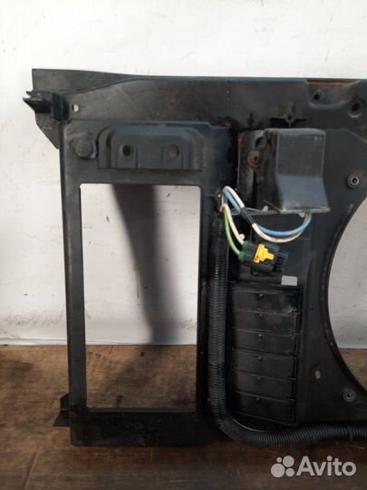 Диффузор (кожух) вентилятора Citroen C4 Grand