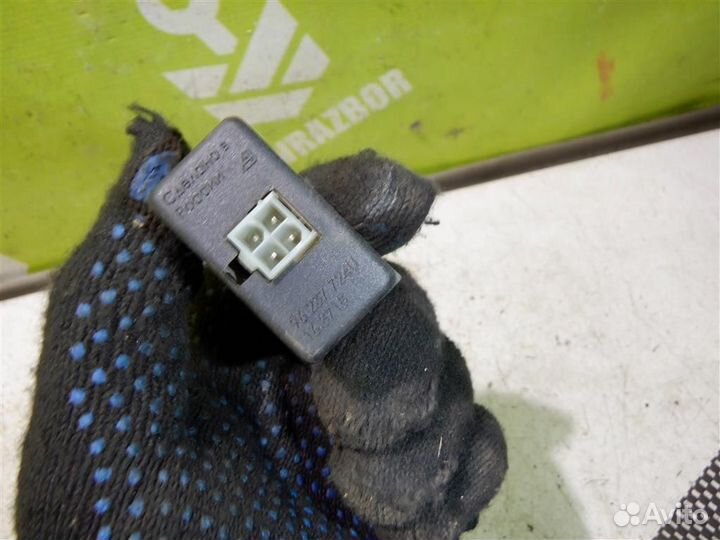 Кнопка корректора фар Дэо Нексия