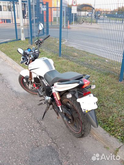 Stels flame 200