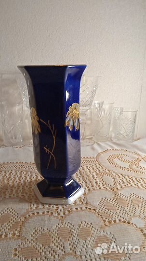 Ваза для цветов кобальтовая (Чехия)