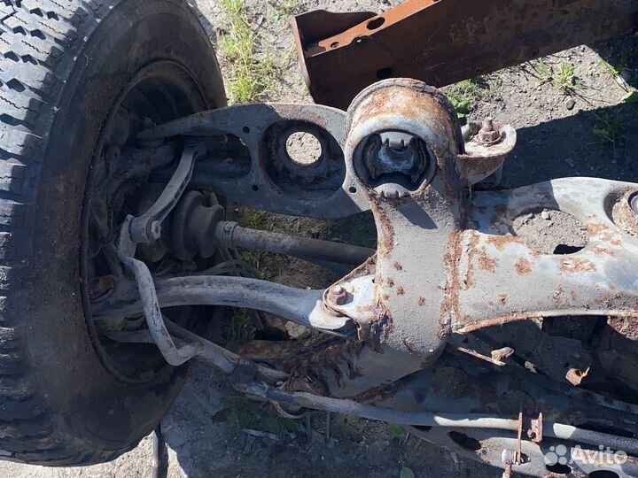 Mercedes W210 4.2 задний мост в сборе