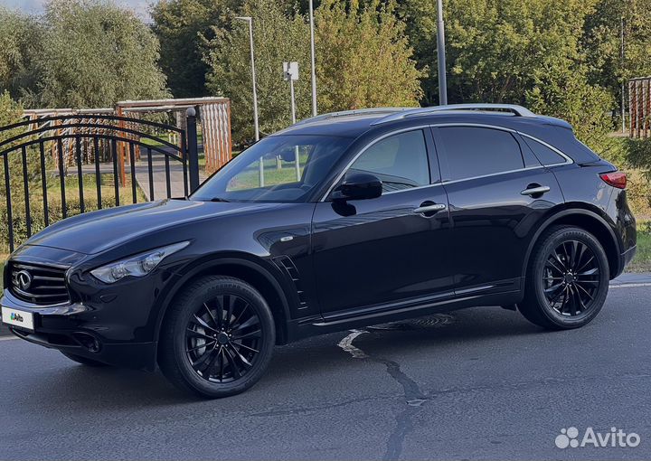 Infiniti FX37 3.7 AT, 2011, 116 150 км