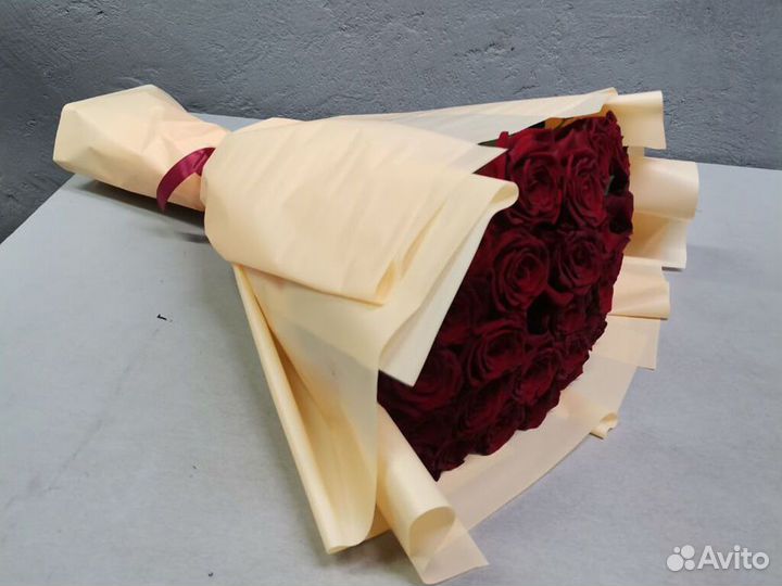 31 Роза Красные розы Доставка