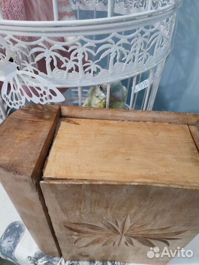 Старинная шкатулка книга