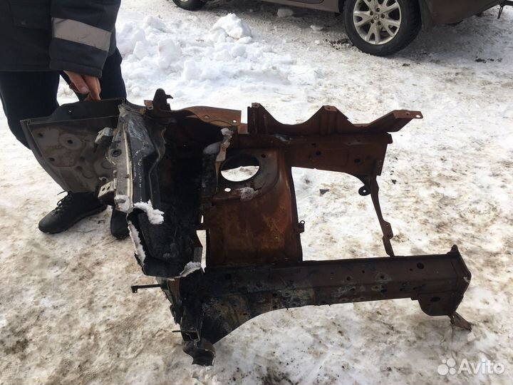 Четверть передняя левая ниссан х-трейл т31