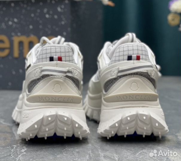 Moncler Trailgrip GTX на руках