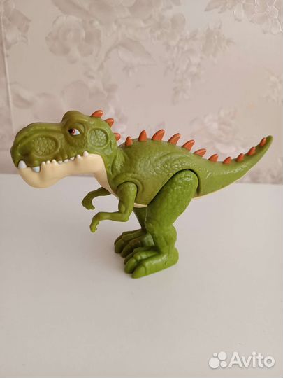 Динозавры игрушки