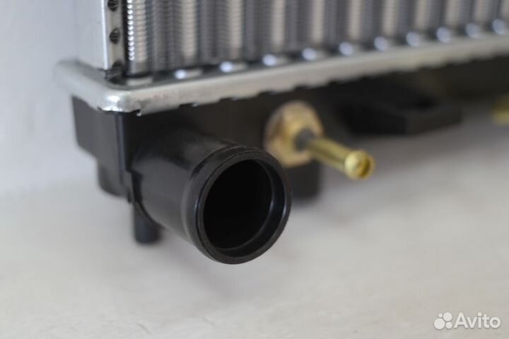 Радиатор Hyundai Getz 02-11