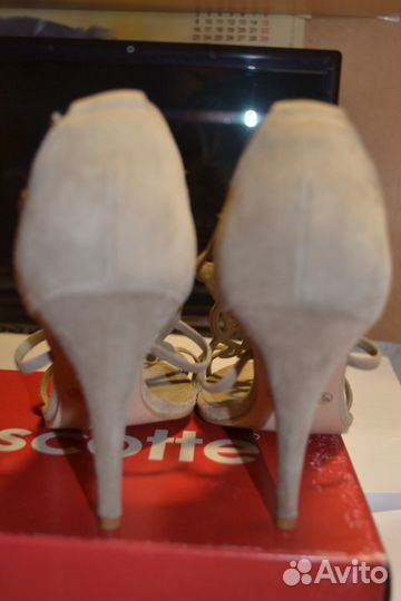 Босоножки Mascotte натуральный велюр, р.39-40