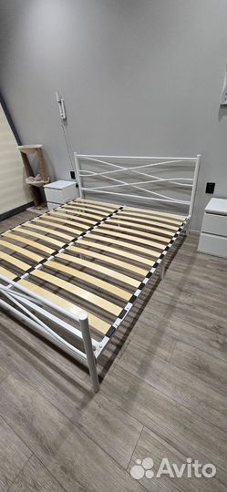 Кровать двухспальная 180 200 Орматек Страйп