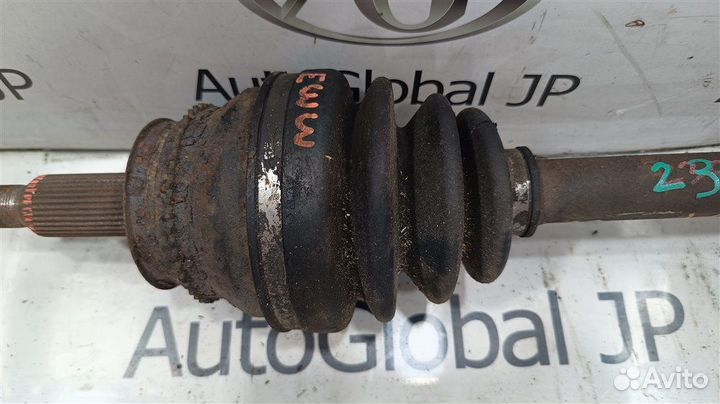 Привод правый задний Mitsubishi Montero/Pajero/Pajero