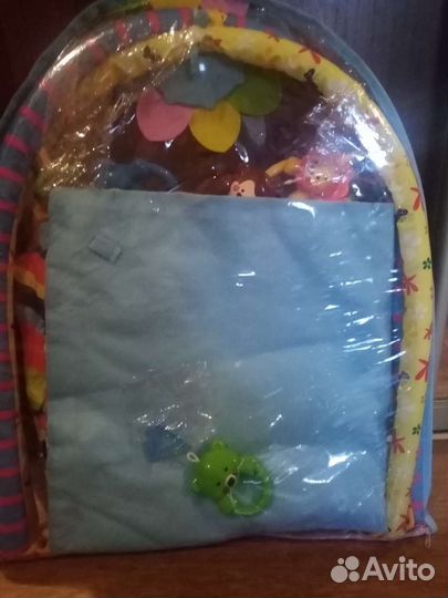 Развивающий коврик