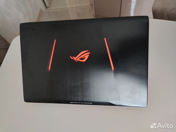 Ноутбук Asus ROG gl553vd-DM203