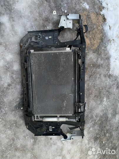 Nissan x trail t31 панель рамка радиатора