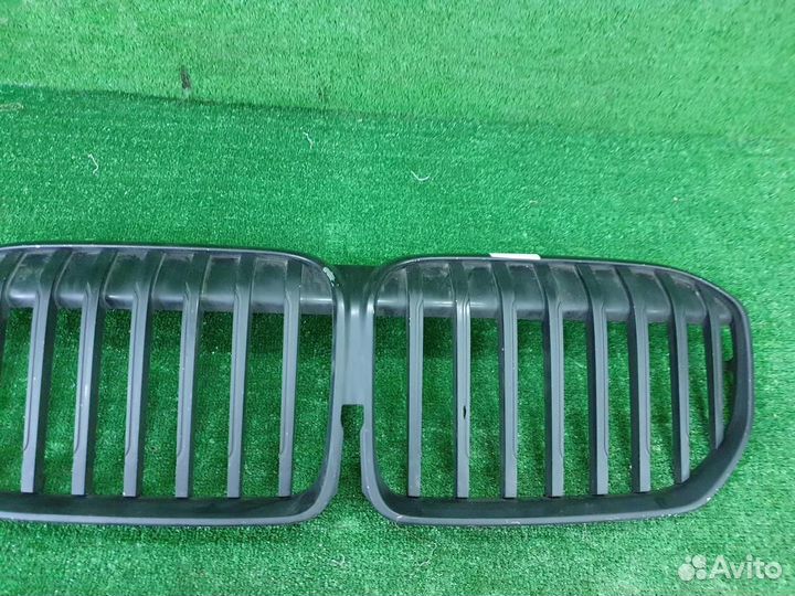 Решетка радиатора BMW 7er G11 G12 (2019-н.в.)