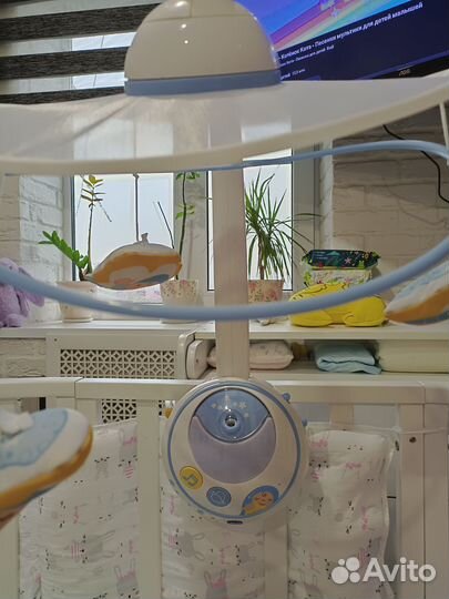 Мобиль на кроватку Chicco волшебные звёзды