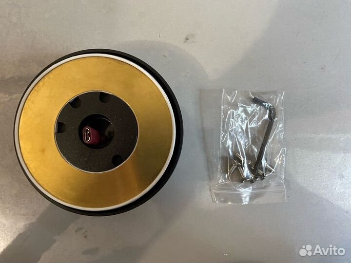 Спортивный руль Sparco